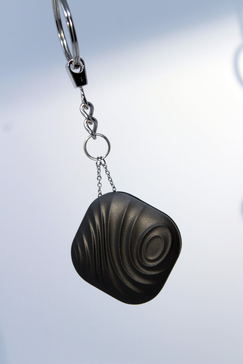 Location Tag – Find Lost Items Easily with Apple's Find My App, Replaceable Battery & Stylish Design – Perfect for Keys, Wallet, Luggage & More