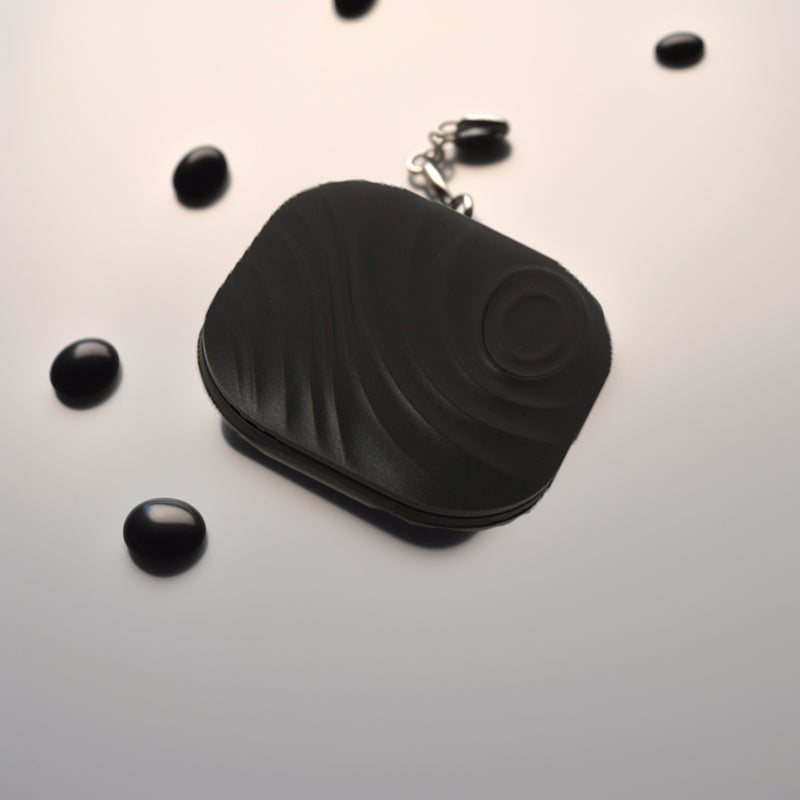 Location Tag – Find Lost Items Easily with Apple's Find My App, Replaceable Battery & Stylish Design – Perfect for Keys, Wallet, Luggage & More